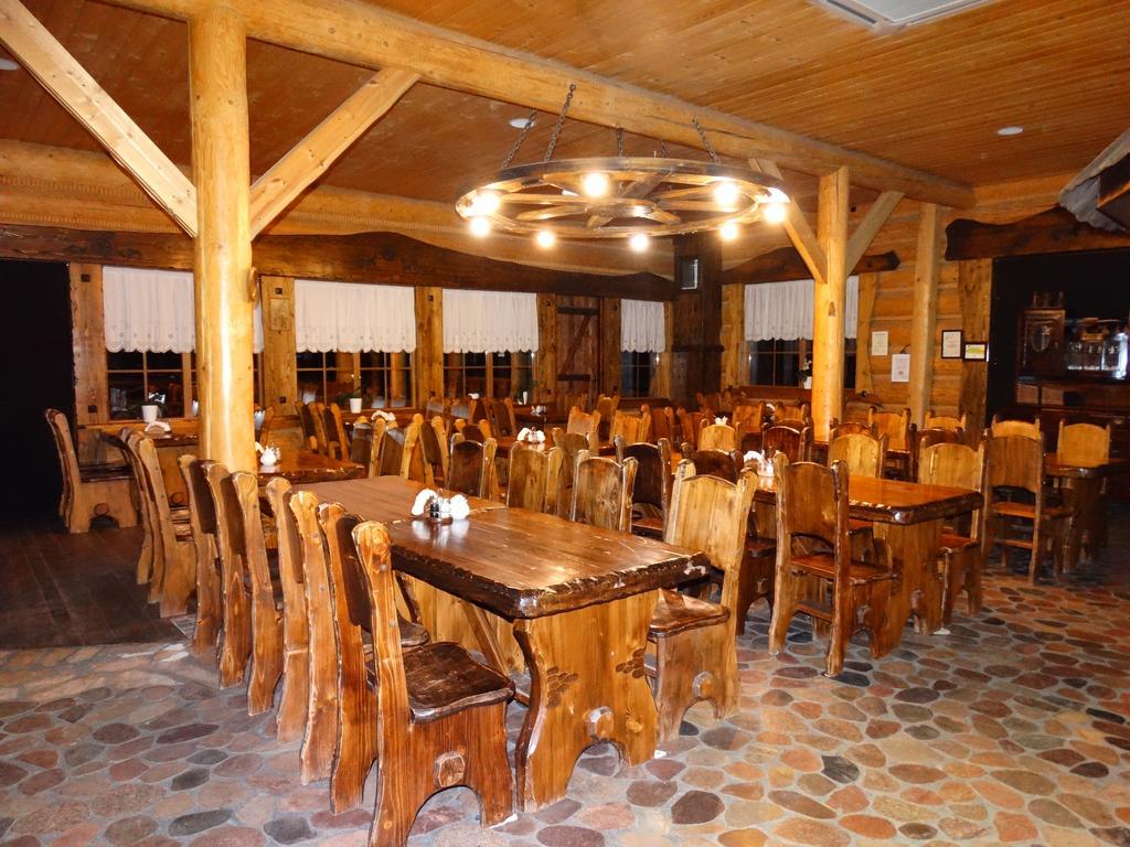 Chata Gieda Hotel Gdów Kültér fotó