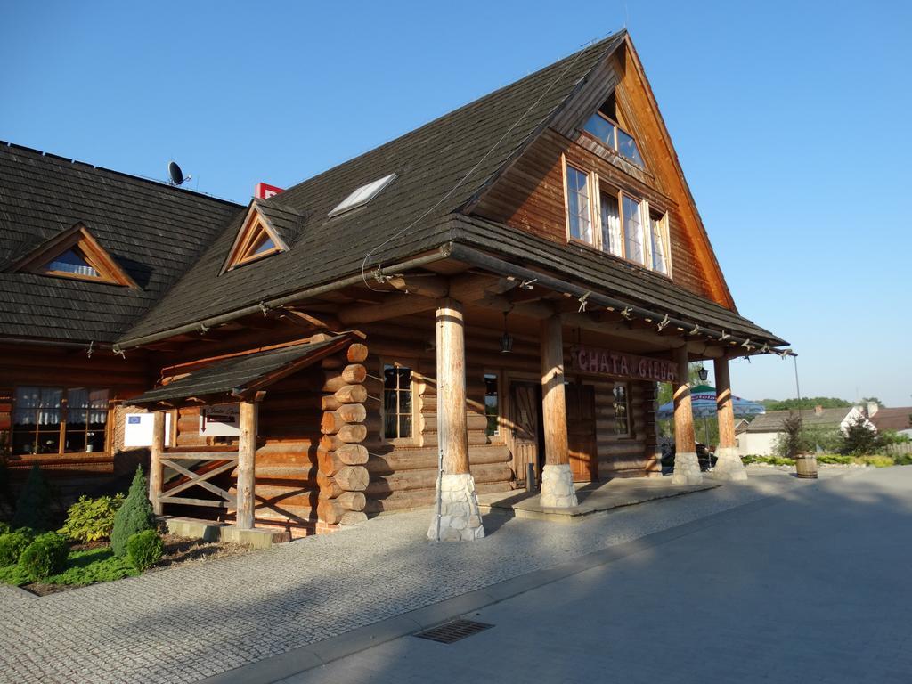 Chata Gieda Hotel Gdów Kültér fotó
