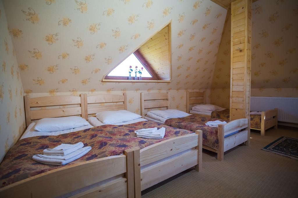Chata Gieda Hotel Gdów Szoba fotó