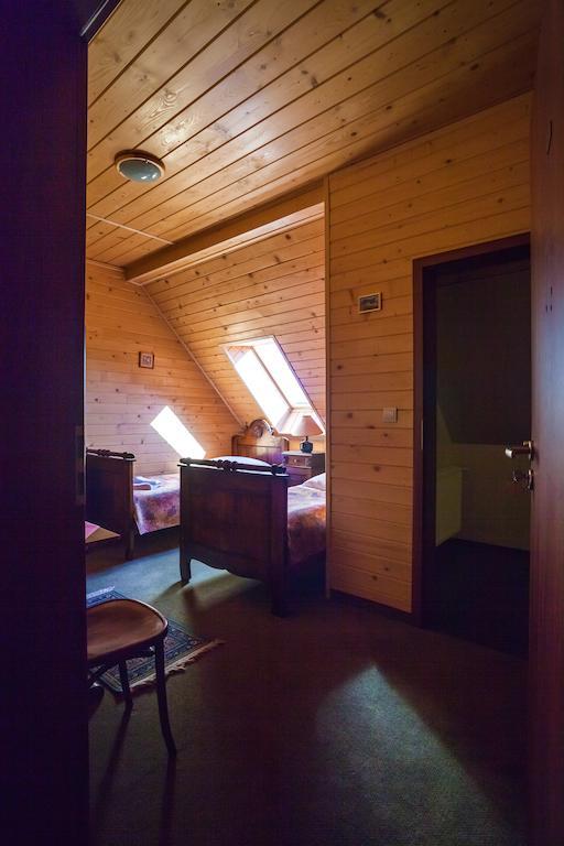 Chata Gieda Hotel Gdów Szoba fotó